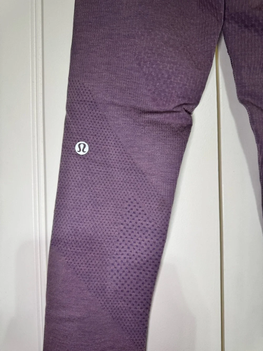 Lululemon Keep the Heat Thermal High-Rise Tight 28